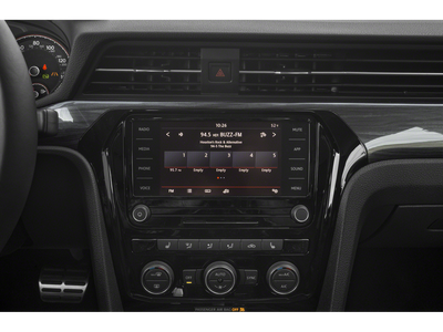 2021 Volkswagen Passat 2.0T R-Line