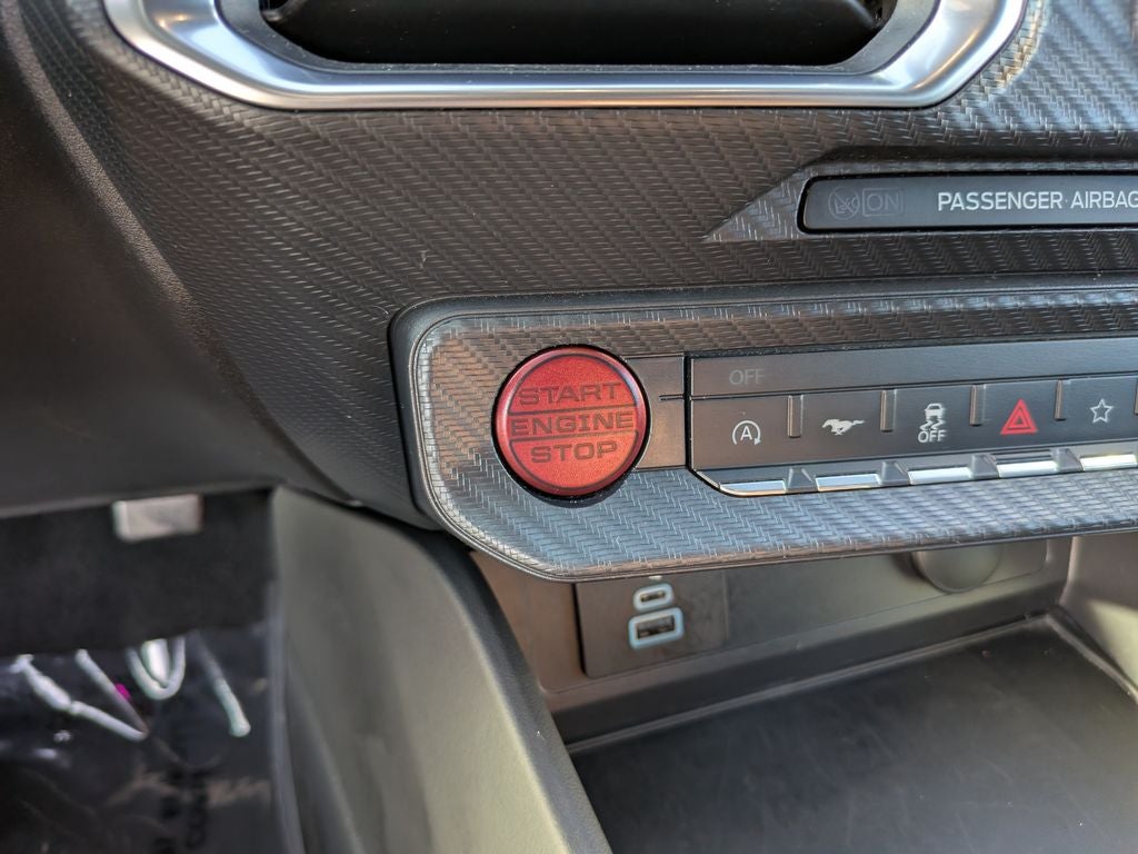 2025 Ford Mustang EcoBoost Premium
