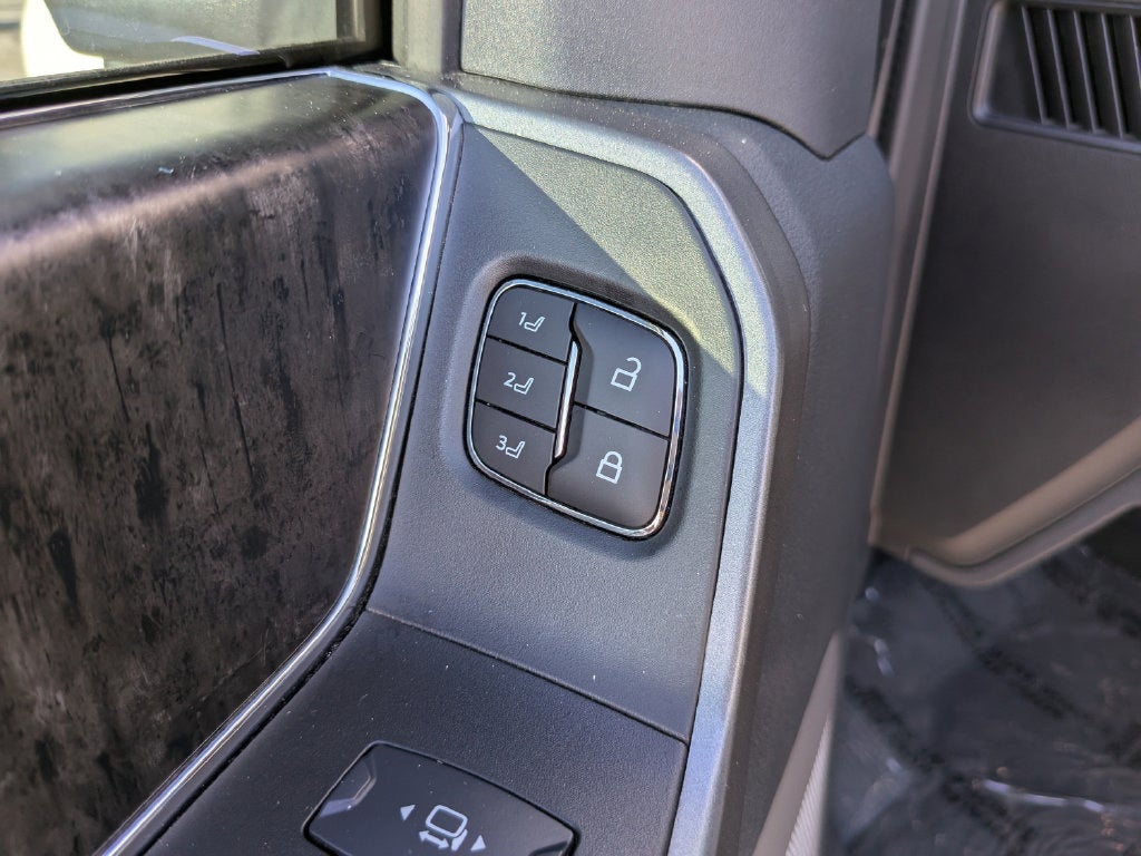 2025 Ford F-250SD Lariat