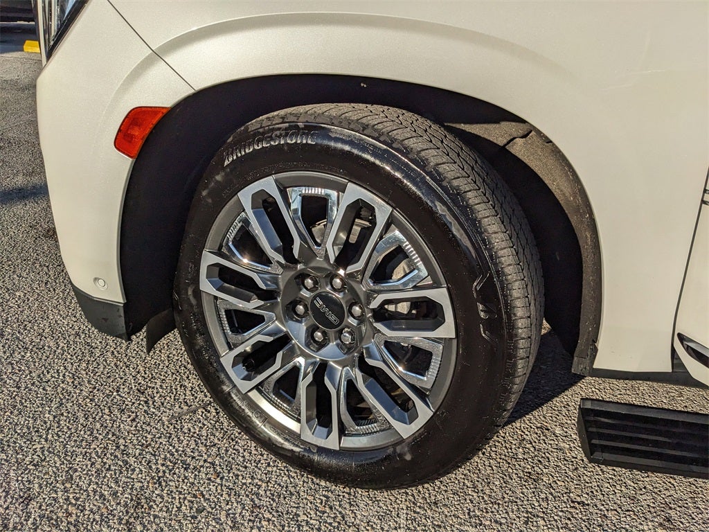 2024 GMC Yukon Denali Ultimate