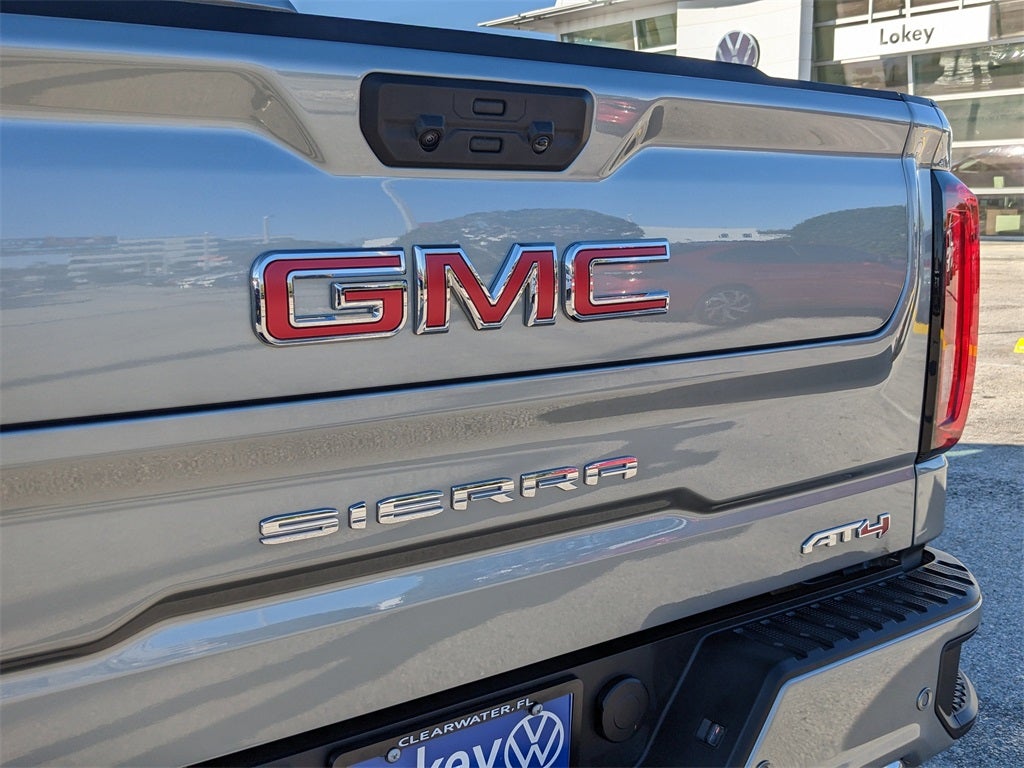 2025 GMC Sierra 1500 AT4