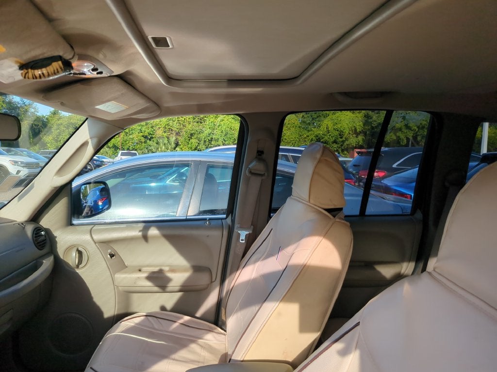 2005 Jeep Liberty Sport
