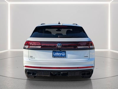 2026 Volkswagen Atlas Cross Sport 2.0T SEL R-Line Black