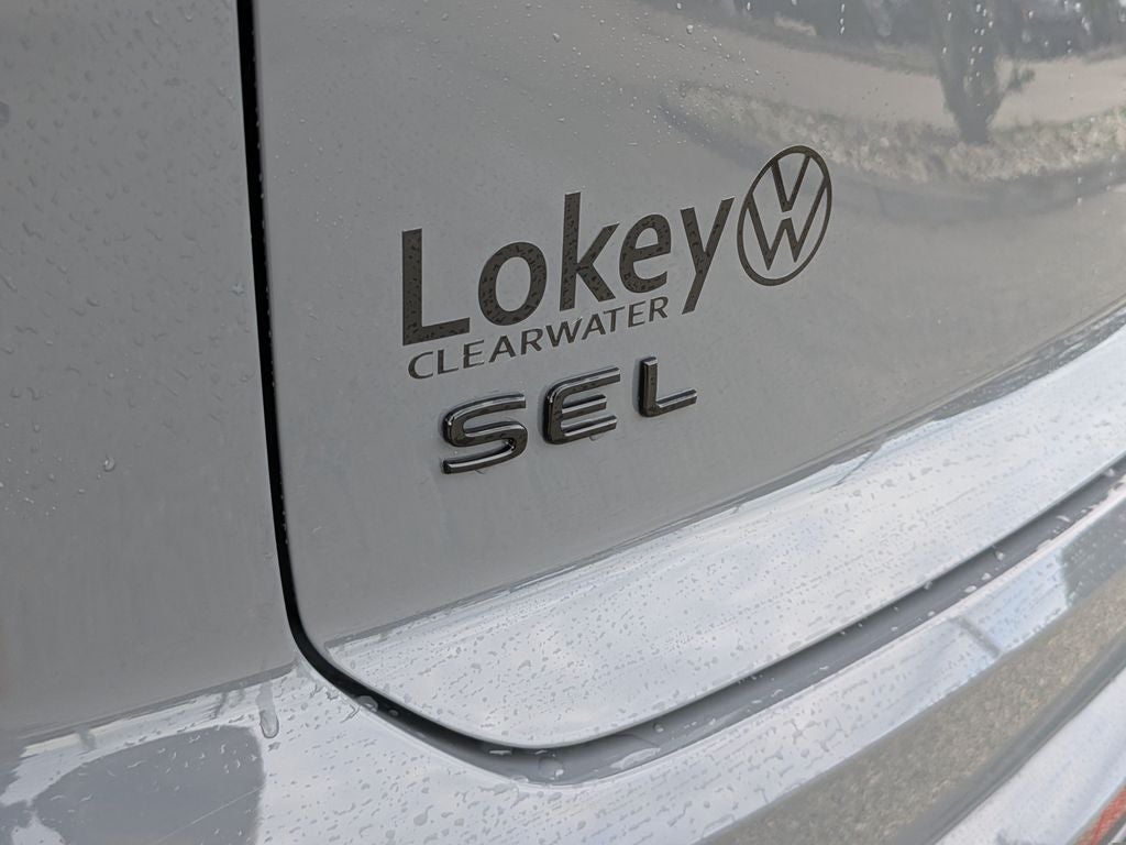 2026 Volkswagen Atlas Cross Sport 2.0T SEL R-Line Black