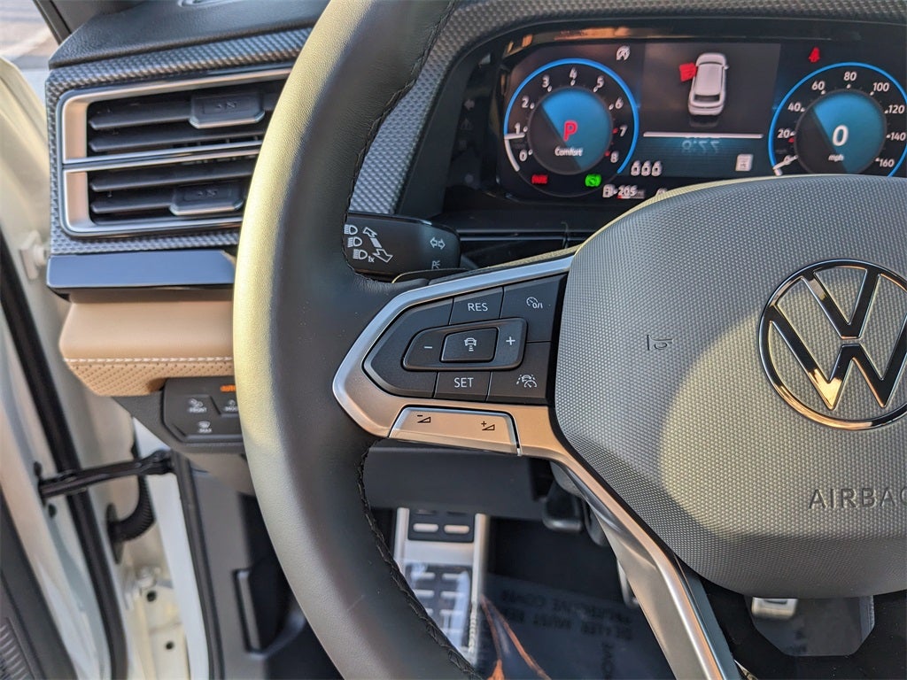 2026 Volkswagen Atlas Cross Sport 2.0T SEL R-Line Black