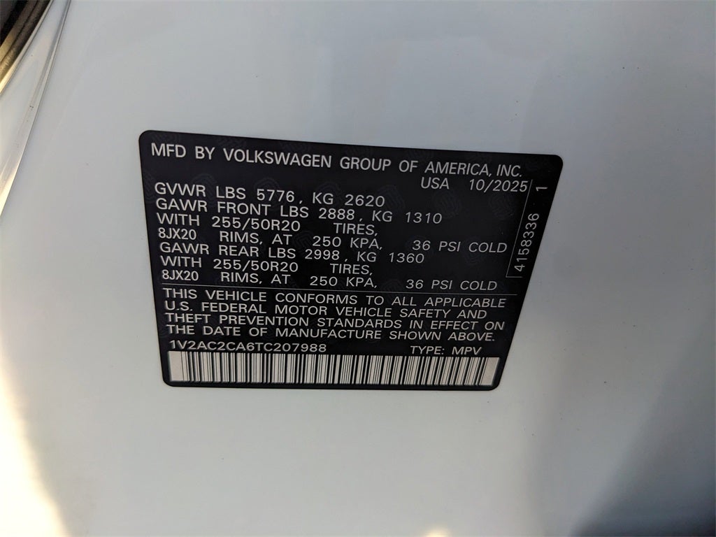 2026 Volkswagen Atlas Cross Sport 2.0T SEL R-Line Black