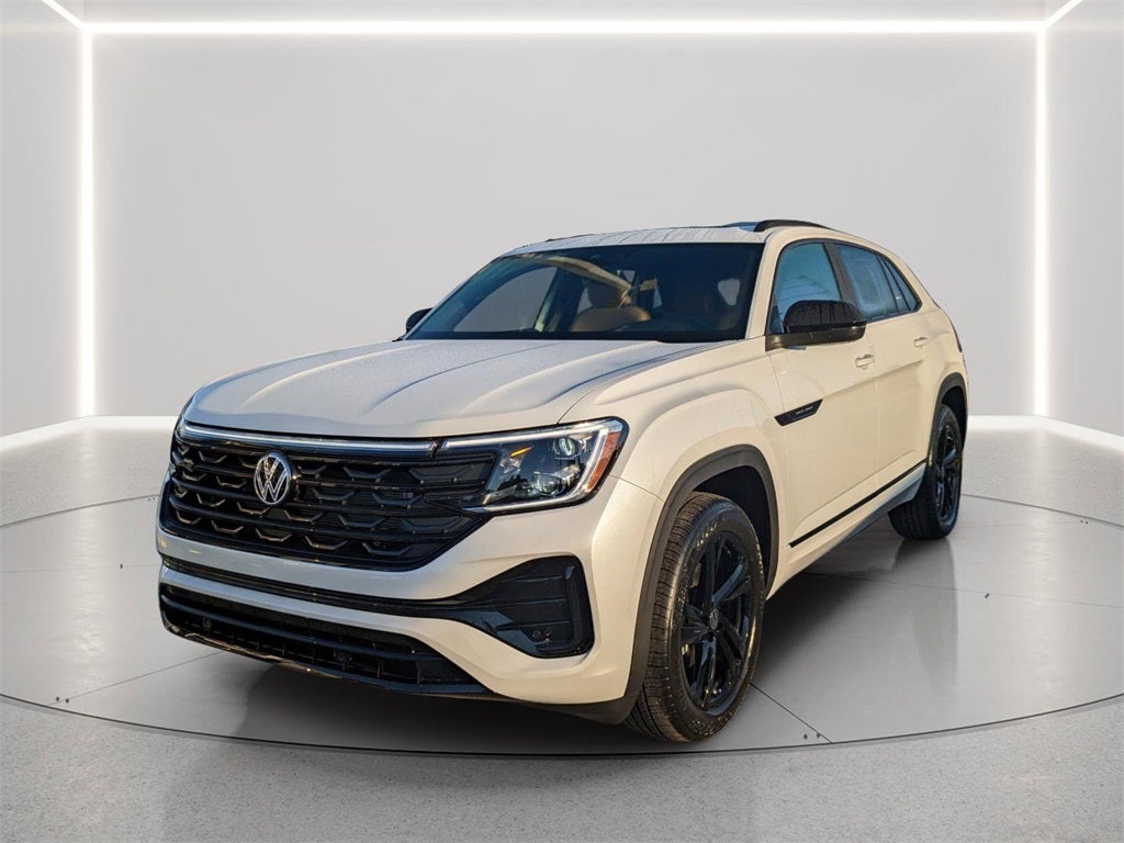 2026 Volkswagen Atlas Cross Sport 2.0T SEL R-Line Black