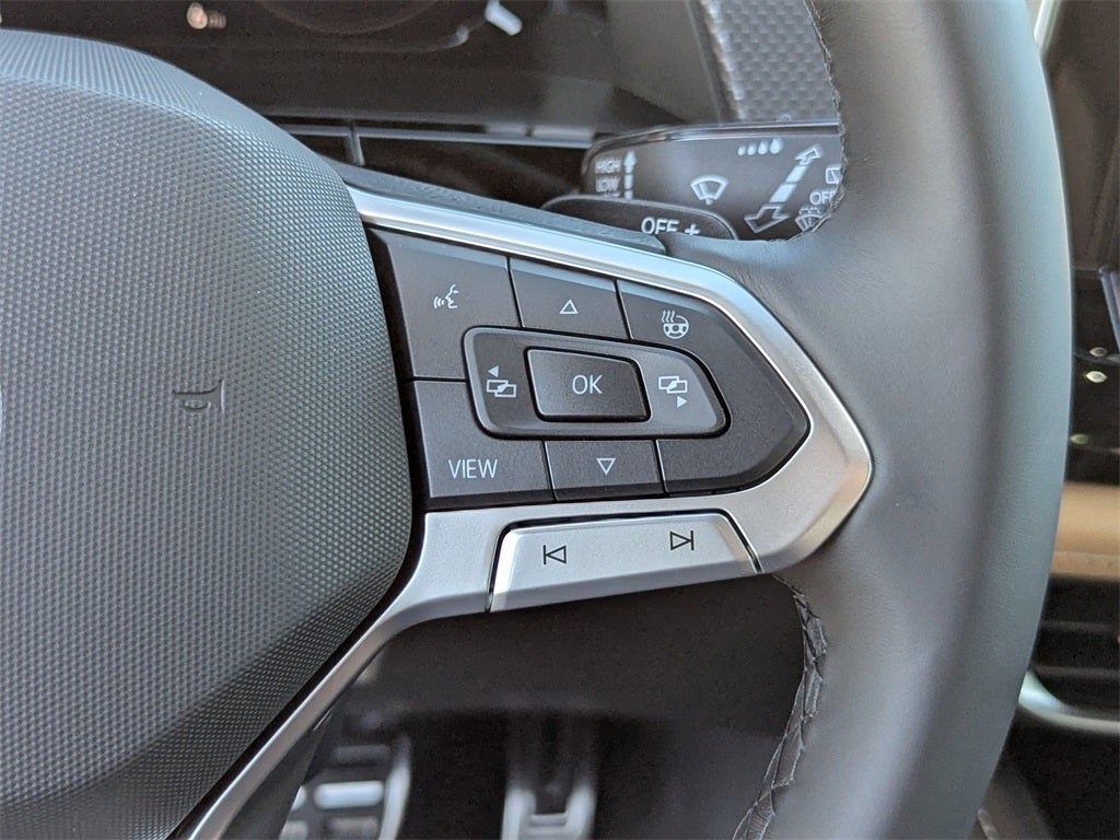 2026 Volkswagen Atlas Cross Sport 2.0T SEL R-Line Black