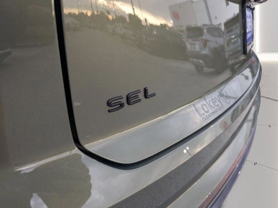 2026 Volkswagen Atlas Cross Sport 2.0T SEL R-Line Black