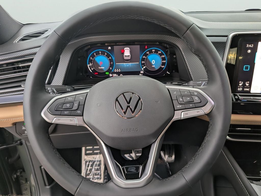 2026 Volkswagen Atlas Cross Sport 2.0T SEL R-Line Black