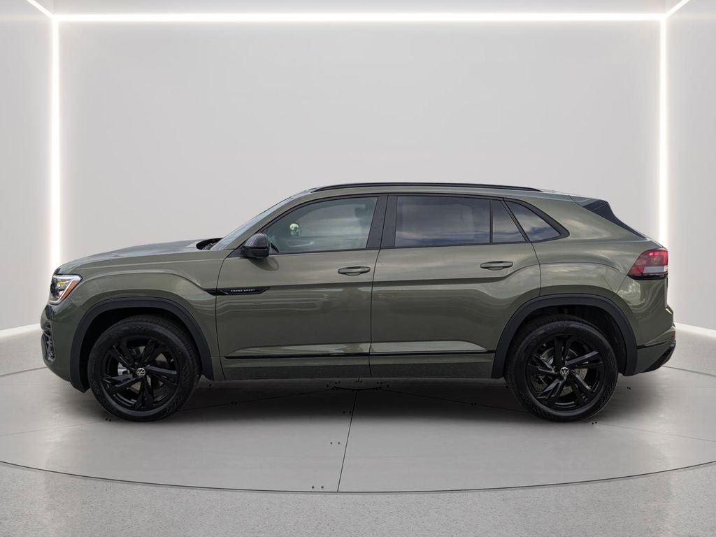 2026 Volkswagen Atlas Cross Sport 2.0T SEL R-Line Black