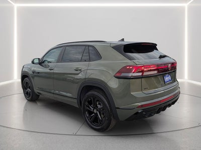 2026 Volkswagen Atlas Cross Sport 2.0T SEL R-Line Black