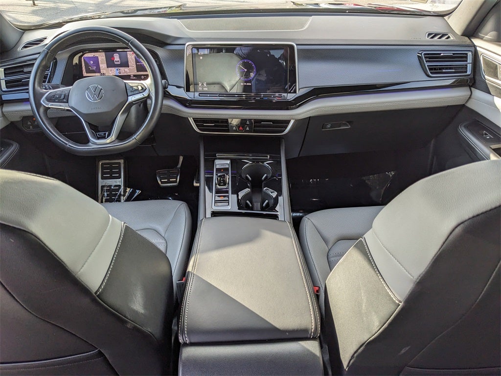 2025 Volkswagen Atlas Cross Sport 2.0T SEL R-Line Black