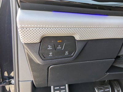 2025 Volkswagen Atlas Cross Sport 2.0T SEL R-Line Black