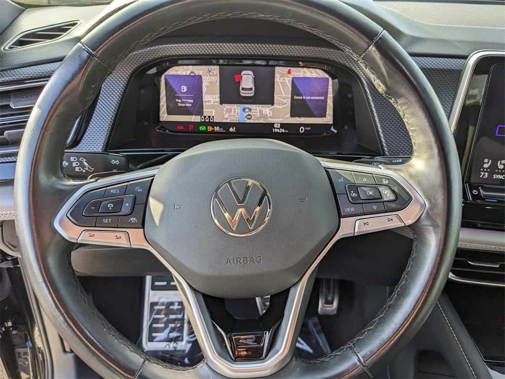 2025 Volkswagen Atlas Cross Sport 2.0T SEL R-Line Black