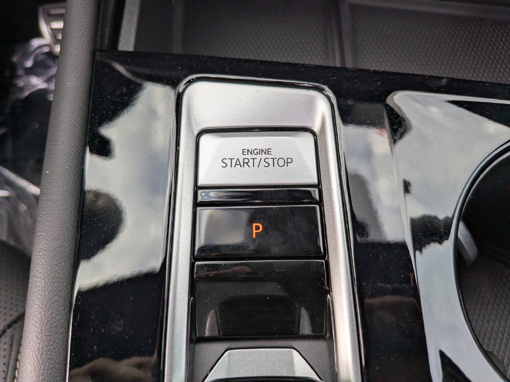 2024 Volkswagen Atlas Cross Sport 2.0T SEL R-Line