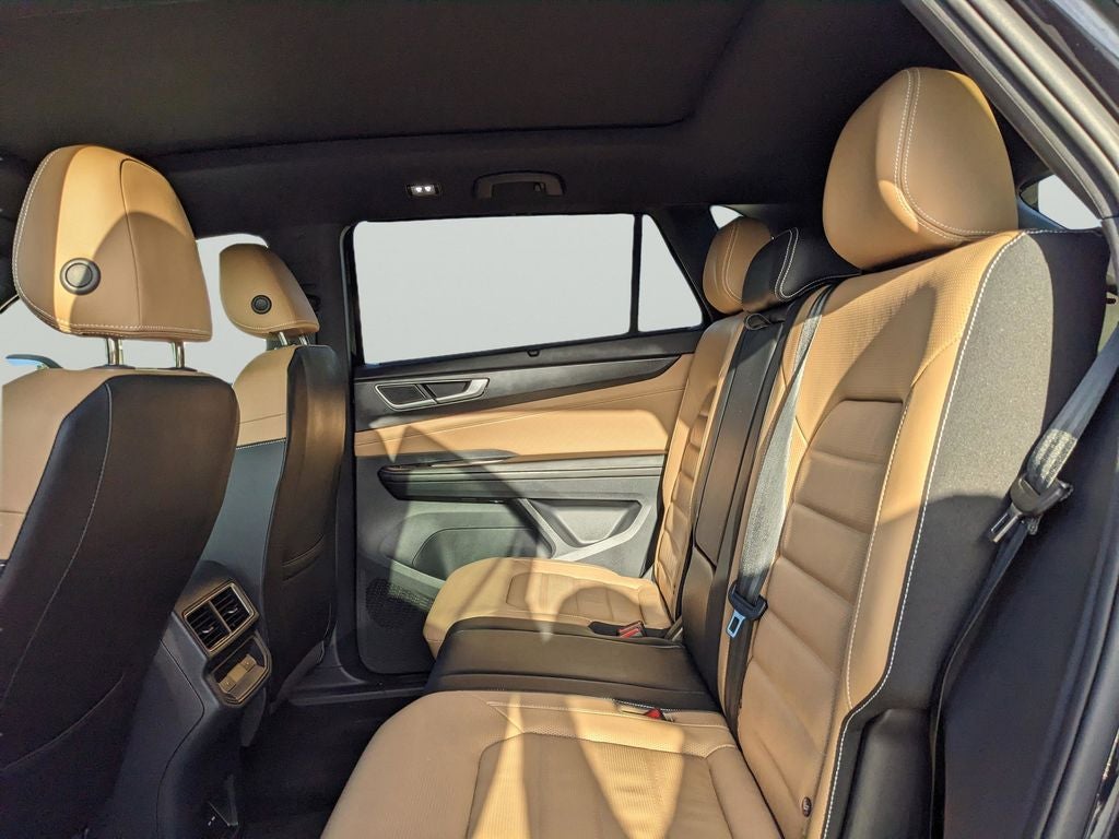 2024 Volkswagen Atlas Cross Sport 2.0T SEL R-Line