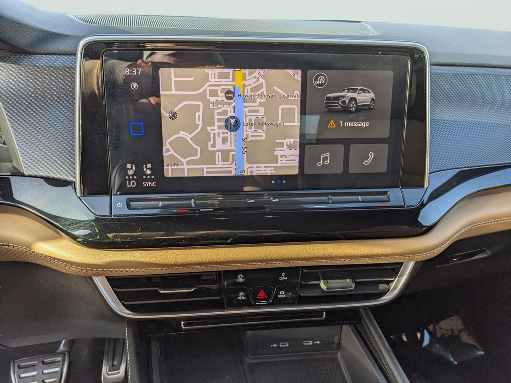 2024 Volkswagen Atlas Cross Sport 2.0T SEL R-Line