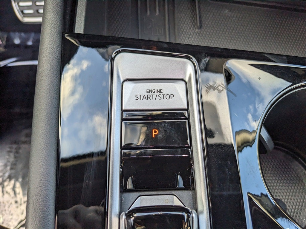 2025 Volkswagen Atlas Cross Sport 2.0T SEL R-Line Black