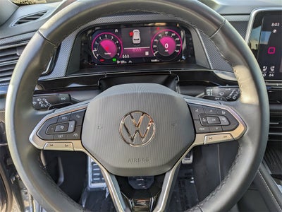 2025 Volkswagen Atlas Cross Sport 2.0T SEL R-Line Black