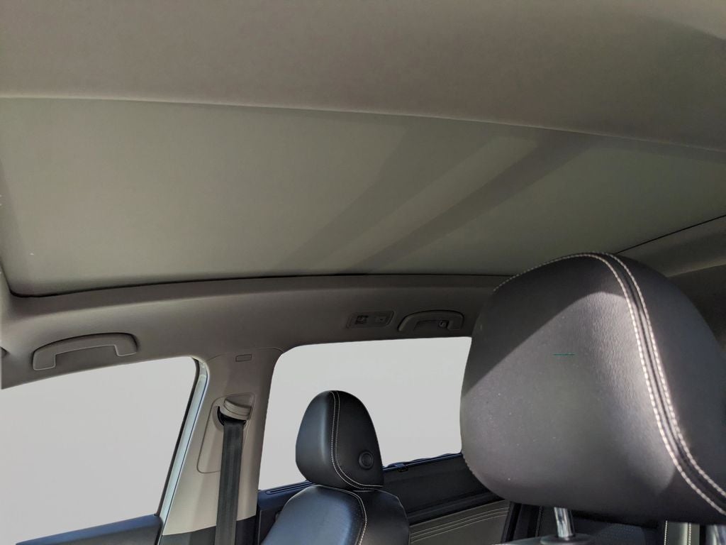 2022 Volkswagen Atlas 3.6L V6 SEL R-Line