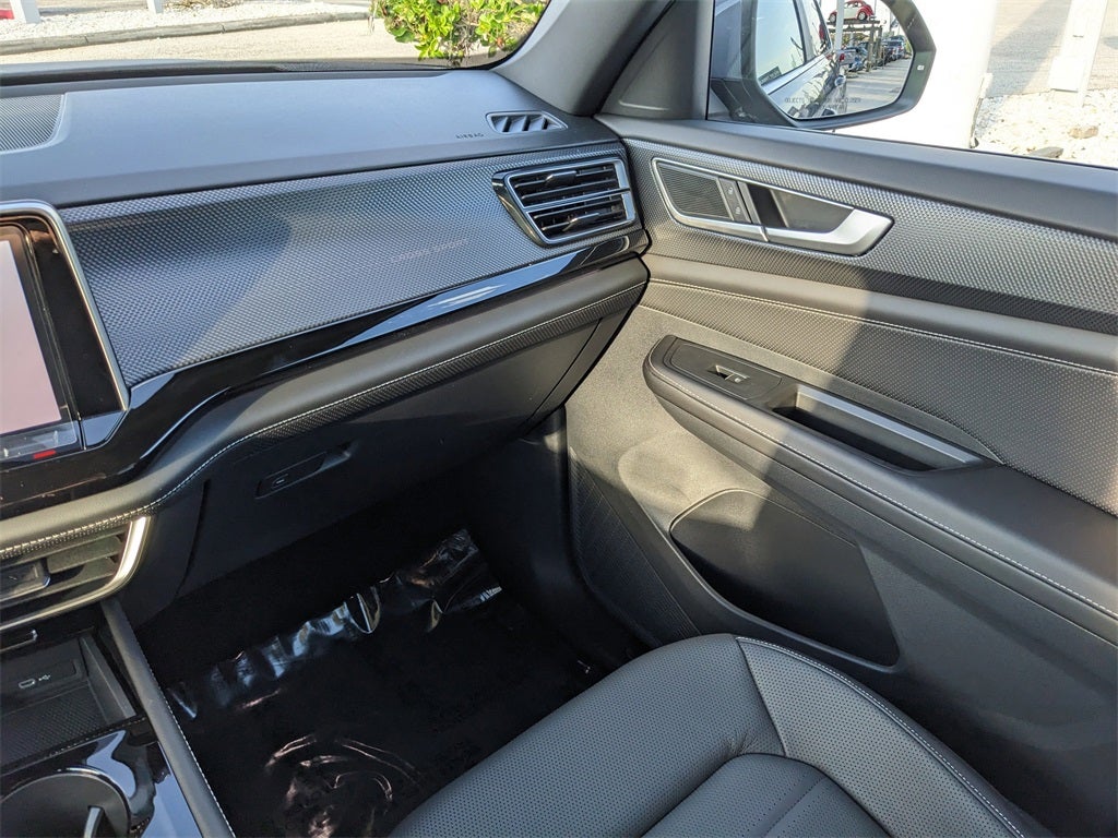 2026 Volkswagen Atlas Cross Sport 2.0T SEL