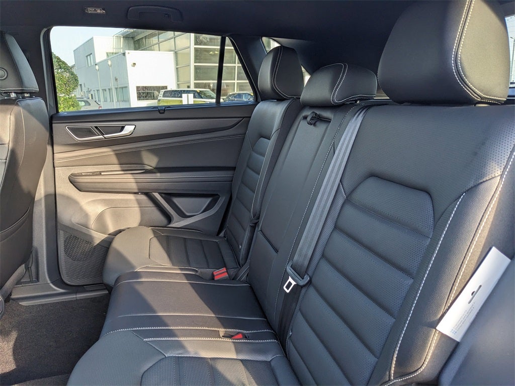 2026 Volkswagen Atlas Cross Sport 2.0T SEL