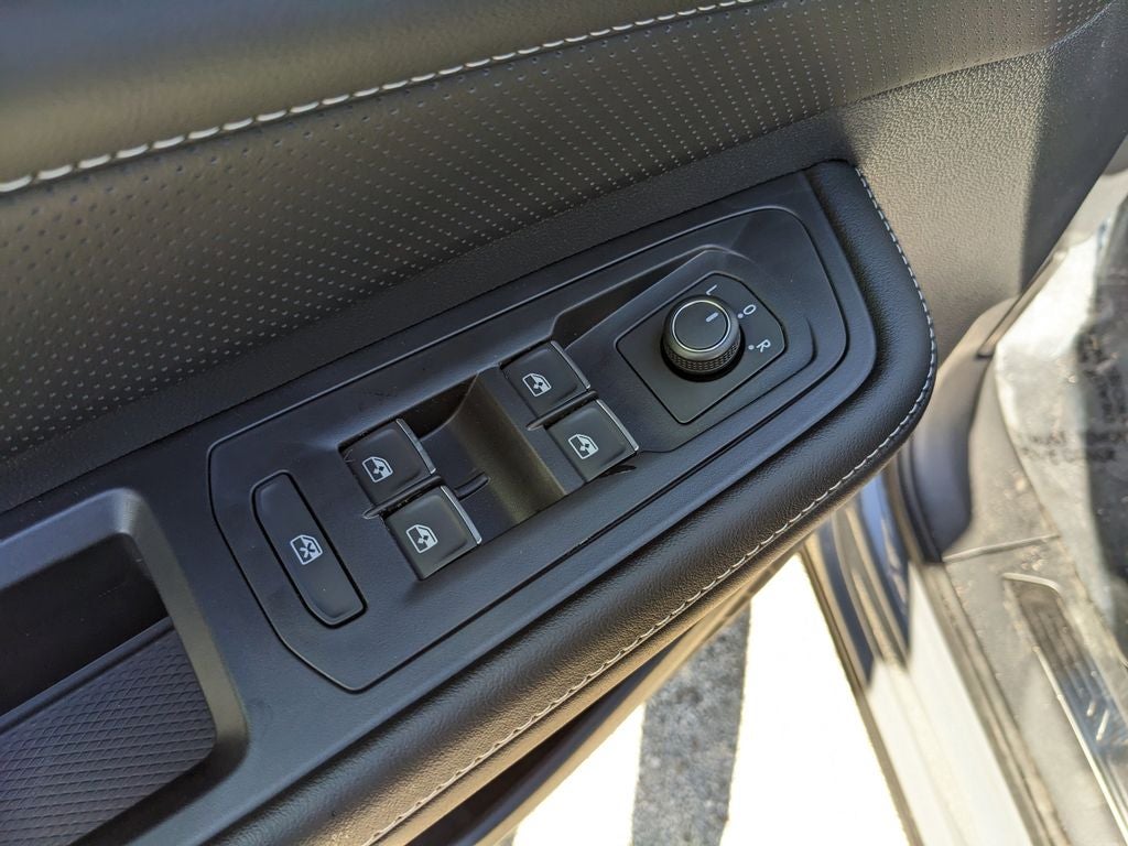 2026 Volkswagen Atlas Cross Sport 2.0T SEL