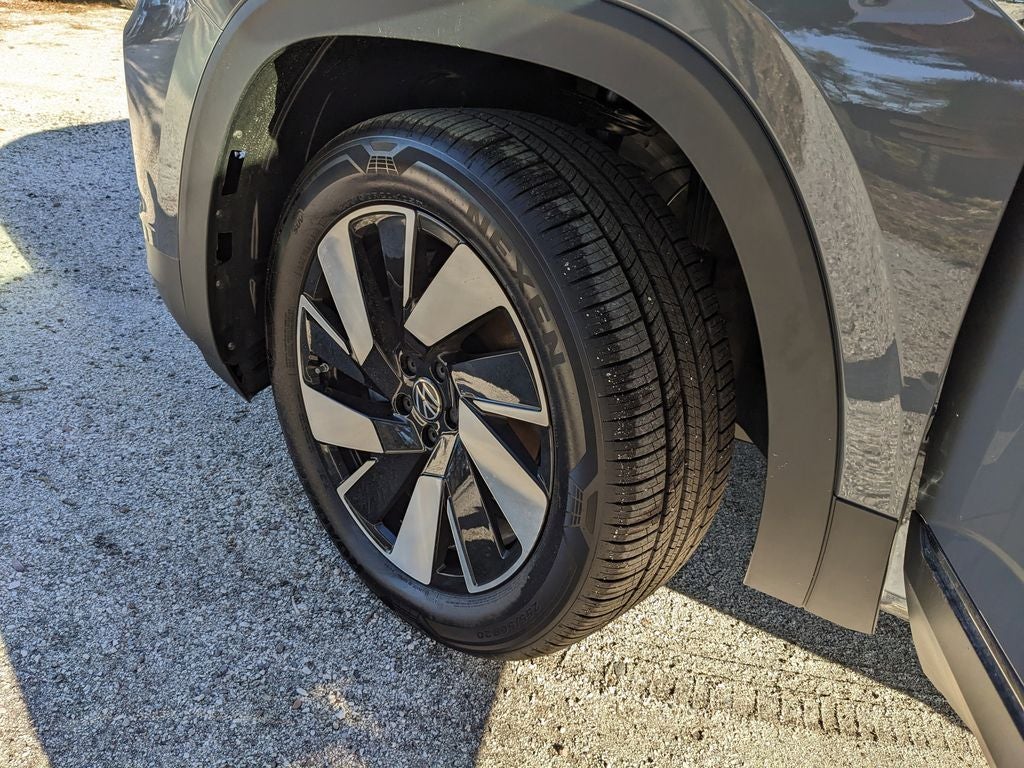 2026 Volkswagen Atlas Cross Sport 2.0T SEL