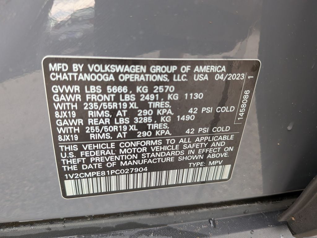 2023 Volkswagen ID.4 Pro