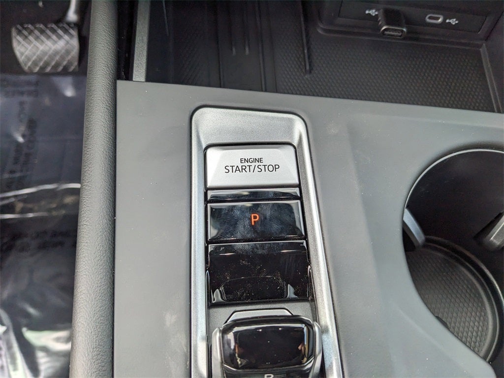 2026 Volkswagen Atlas Cross Sport 2.0T SE