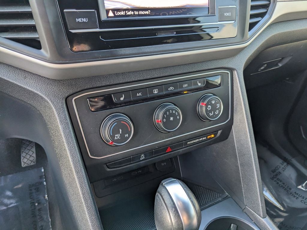 2022 Volkswagen Atlas Cross Sport 2.0T SE