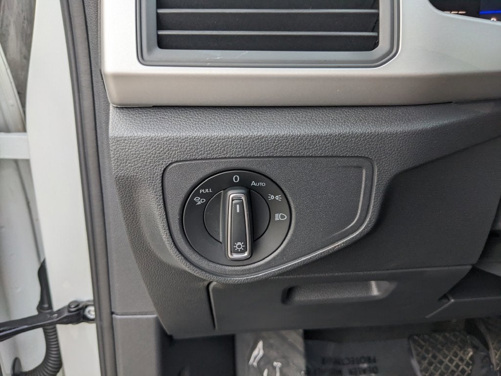 2023 Volkswagen Atlas Cross Sport 2.0T SE