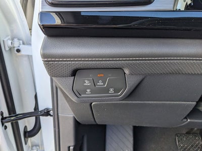 2026 Volkswagen Atlas Cross Sport 2.0T SE