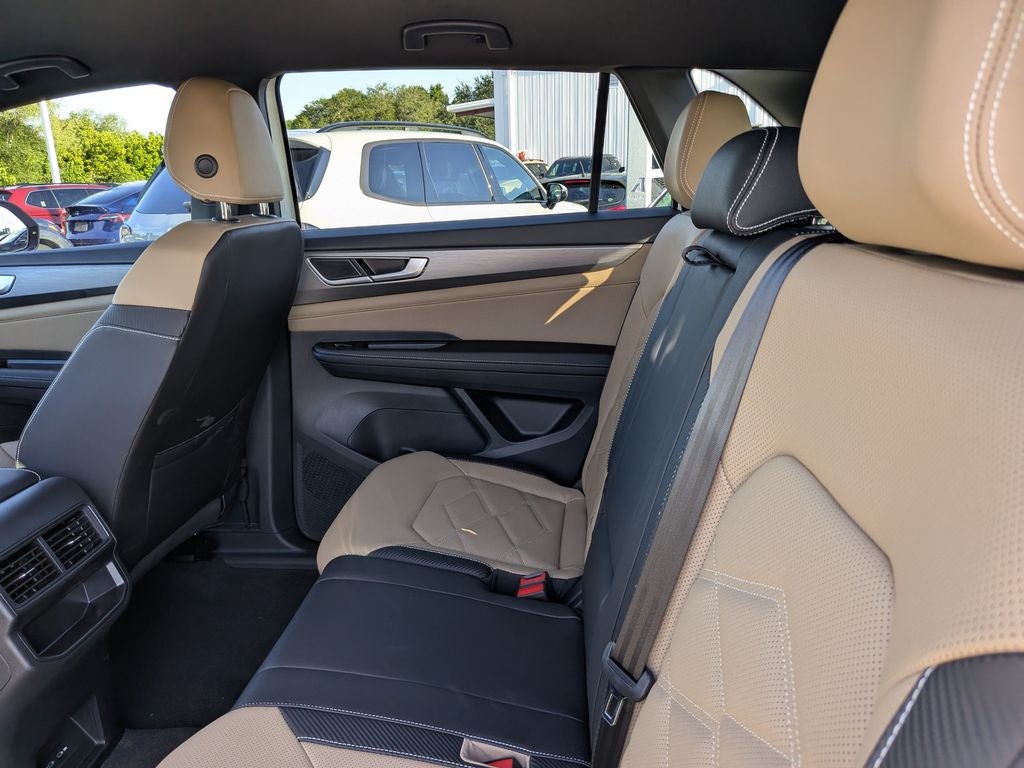 2026 Volkswagen Atlas Cross Sport SE