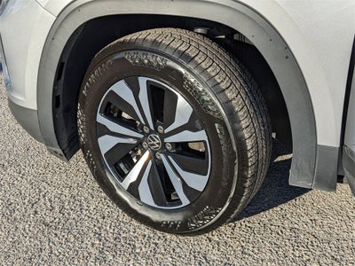 2025 Volkswagen Atlas Cross Sport 2.0T SE