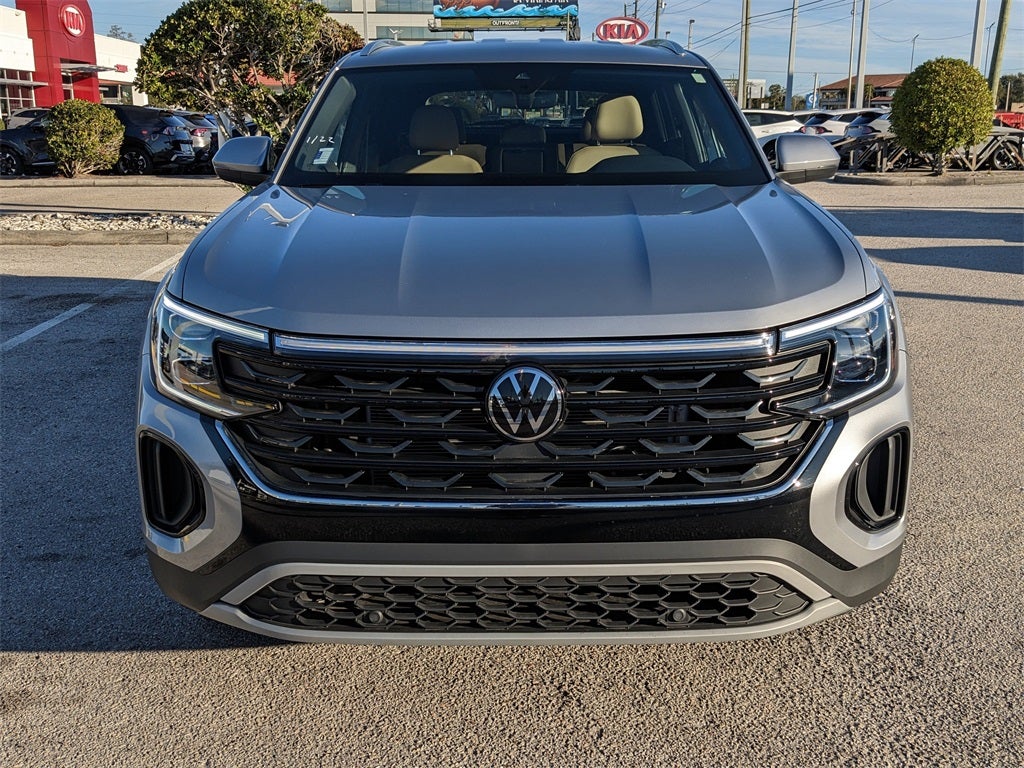 2025 Volkswagen Atlas Cross Sport 2.0T SE