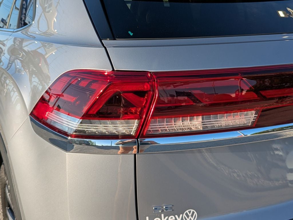 2025 Volkswagen Atlas Cross Sport 2.0T SE