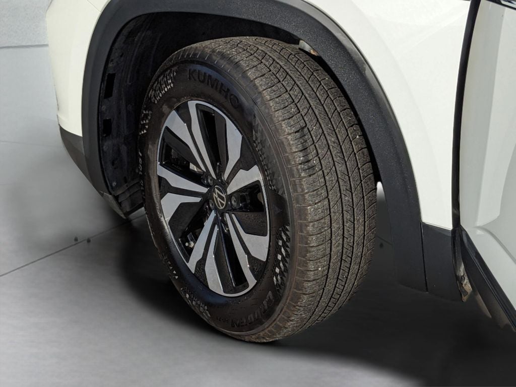 2025 Volkswagen Atlas Cross Sport 2.0T SE
