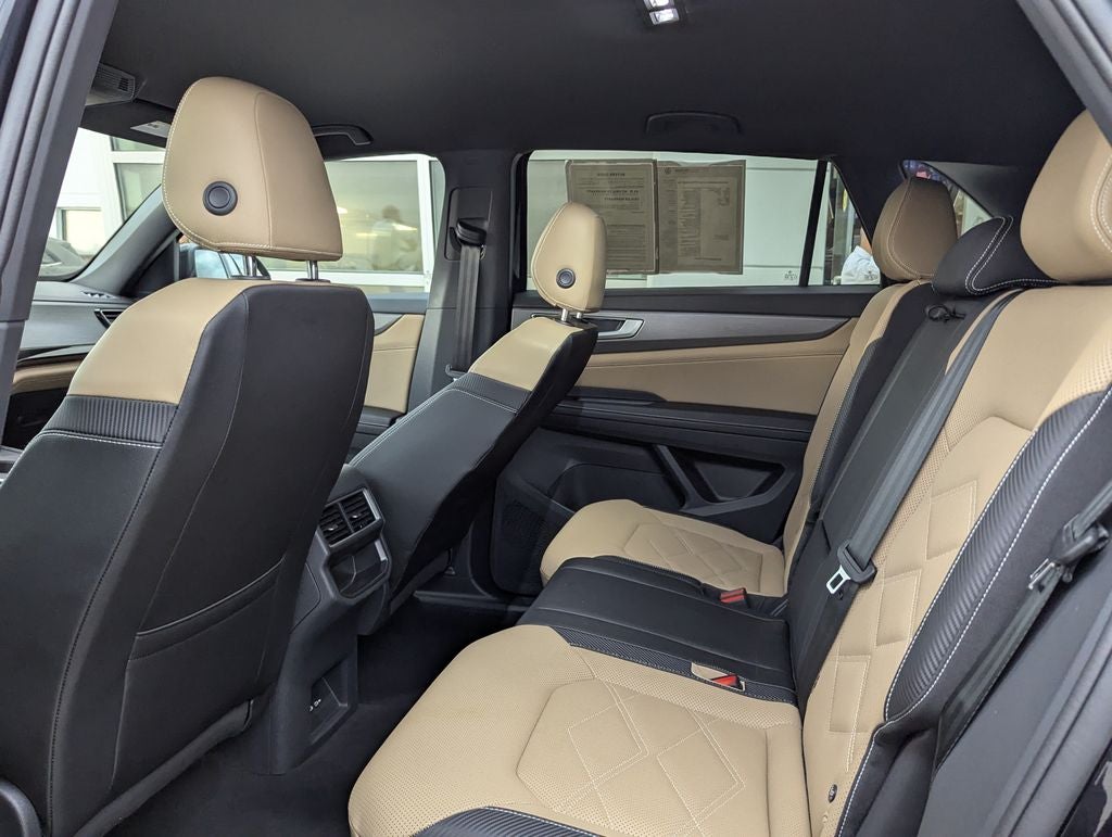 2025 Volkswagen Atlas Cross Sport 2.0T SE