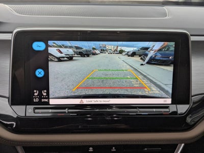 2025 Volkswagen Atlas Cross Sport 2.0T SE