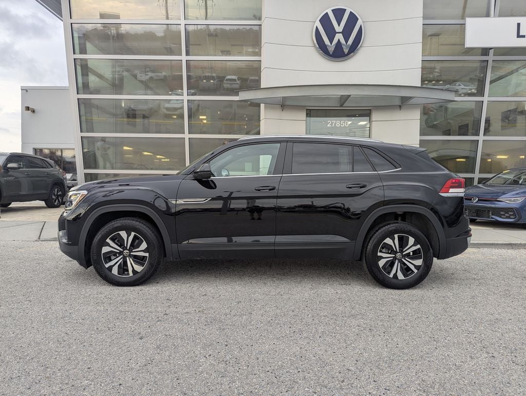 2025 Volkswagen Atlas Cross Sport 2.0T SE