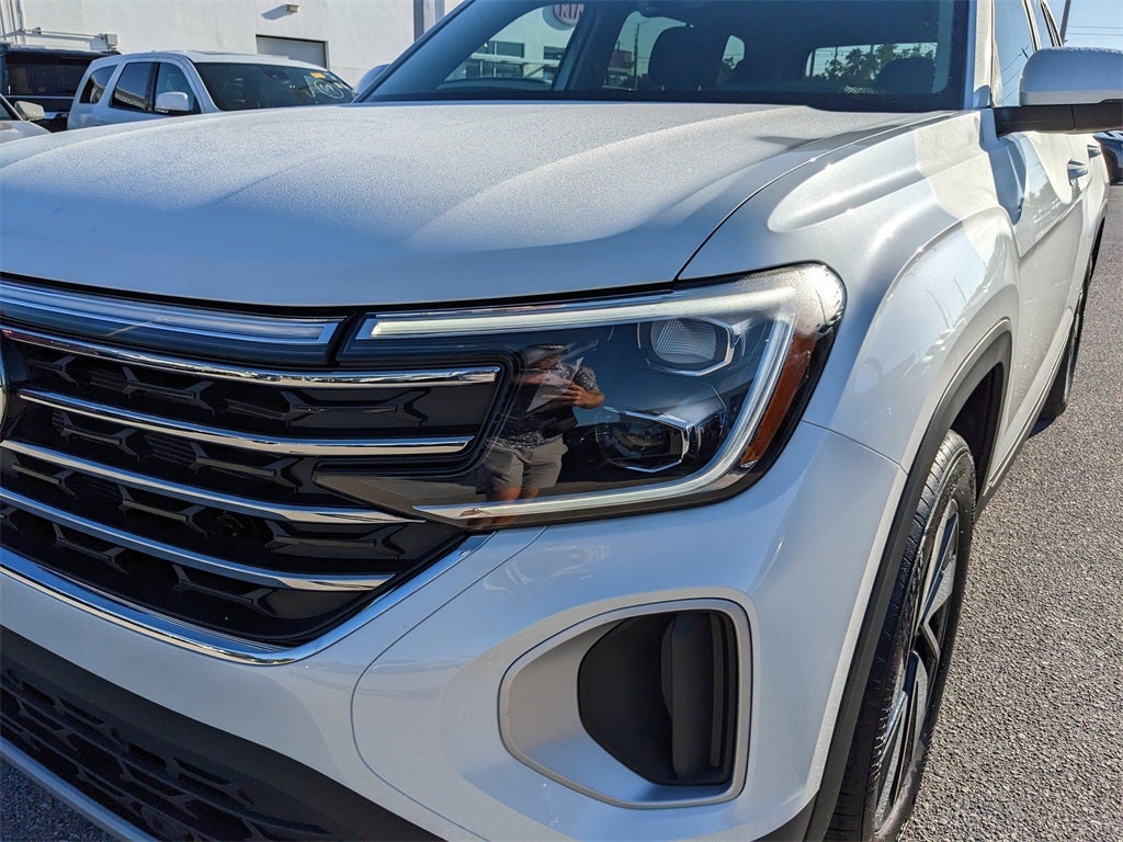 2026 Volkswagen Atlas 2.0T SE