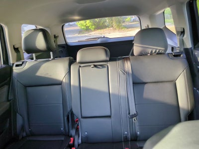2023 Volkswagen Atlas 2.0T SE
