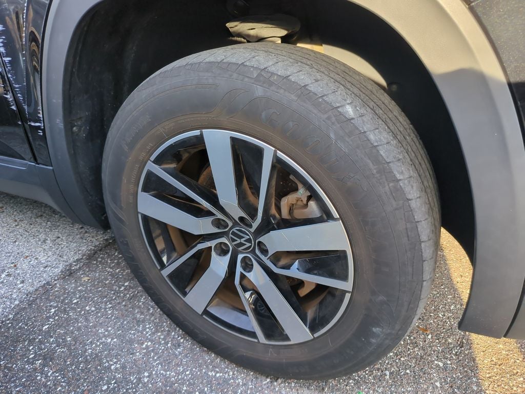 2023 Volkswagen Atlas 2.0T SE