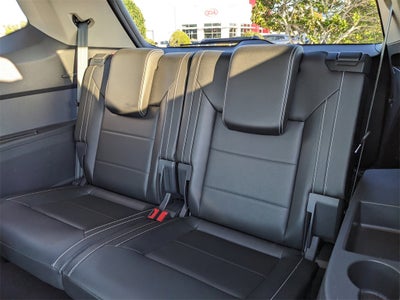 2023 Volkswagen Atlas 2.0T SE