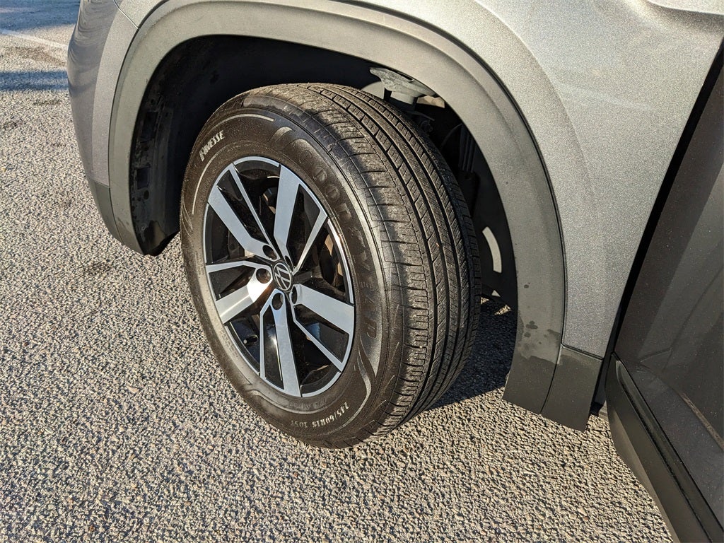 2023 Volkswagen Atlas 2.0T SE