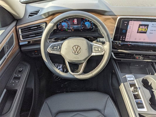 2024 Volkswagen Atlas 2.0T SE in Clearwater, FL - Lokey Automotive Group