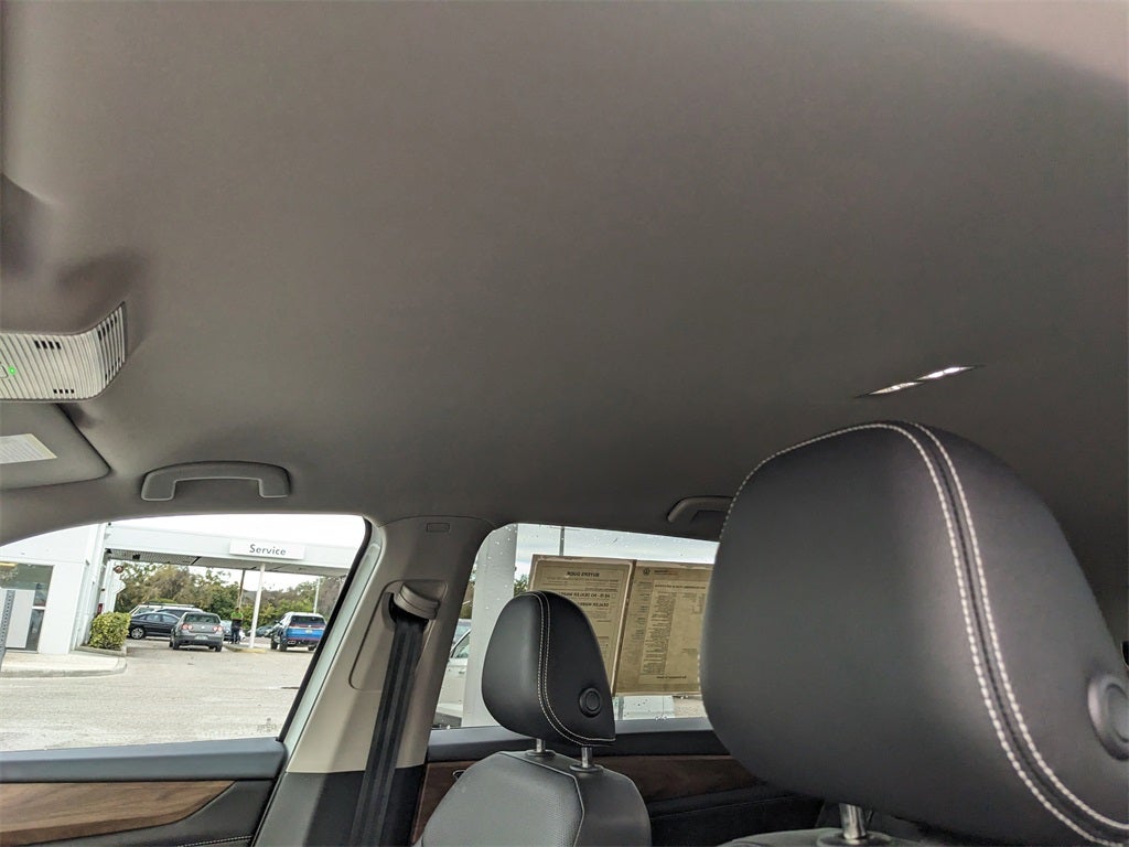 2025 Volkswagen Atlas 2.0T SE