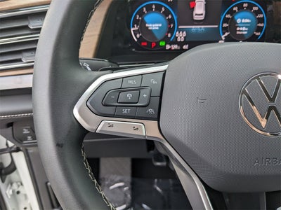 2025 Volkswagen Atlas 2.0T SE